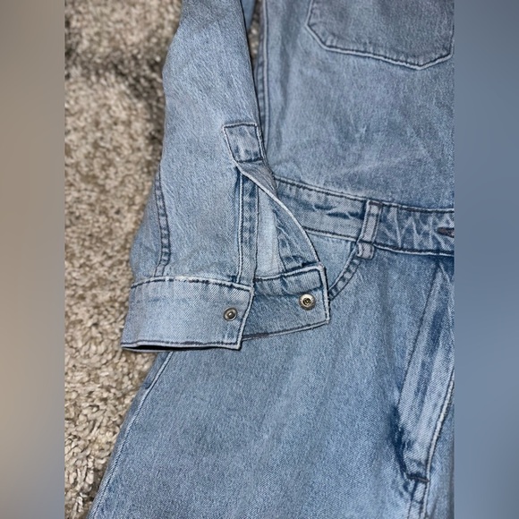 Denim Jumpsuit in Vintage Wash - Picture 3 of 9